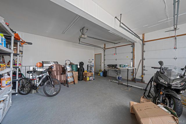 475 Old Country Road, Huntington Station, NY 11746