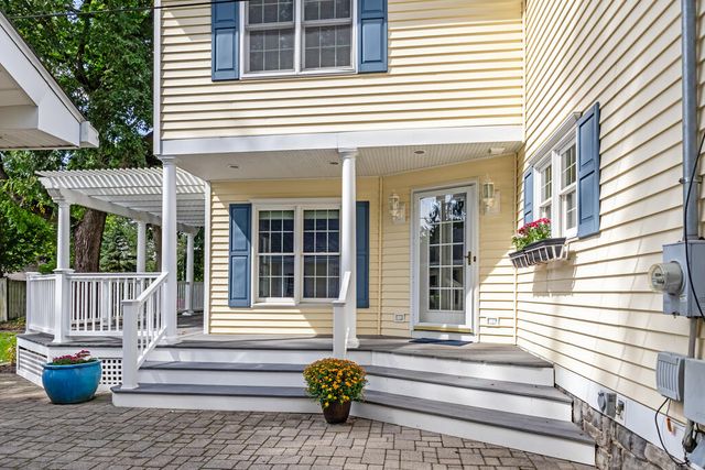 46161 Neeson Street, Northville, MI 48167