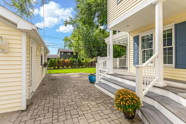 46161 Neeson Street, Northville, MI 48167
