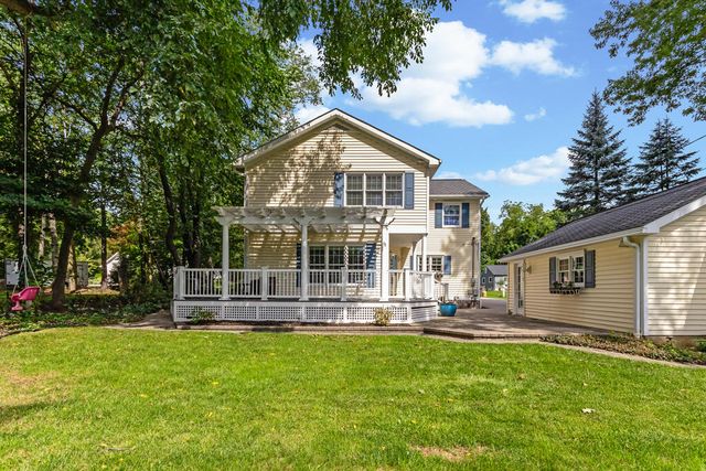 46161 Neeson Street, Northville, MI 48167