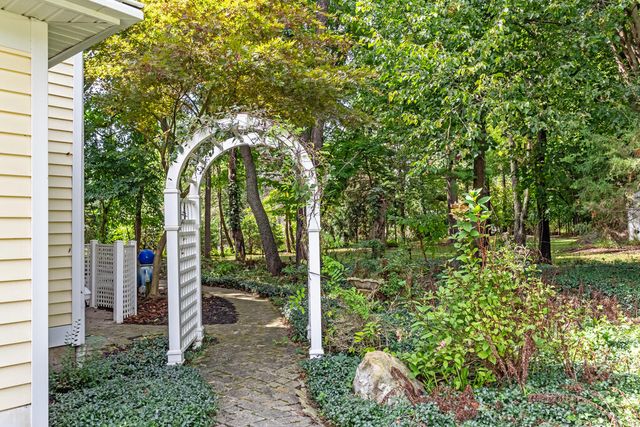 46161 Neeson Street, Northville, MI 48167