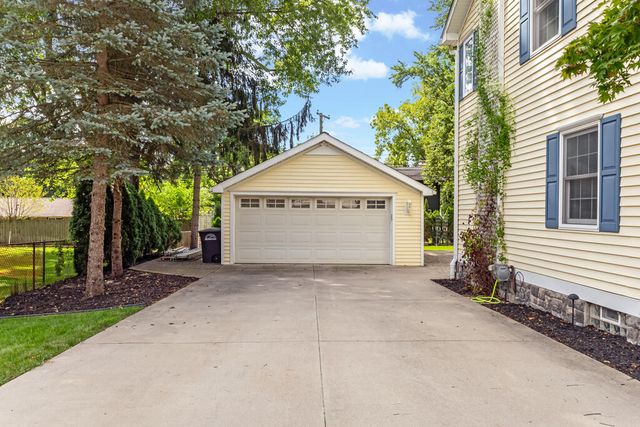 46161 Neeson Street, Northville, MI 48167