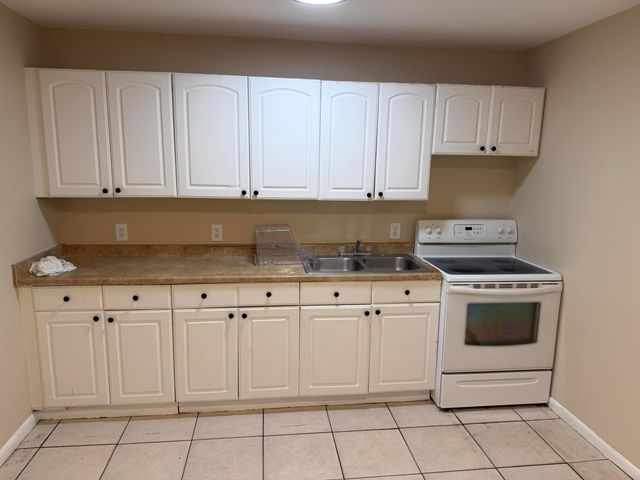 3778 NOKOMIS Avenue, Westgate, West Palm Beach, FL 33409