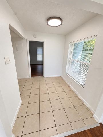 1751-1751 NE 2ND STREET 2, Ocala, FL 34470