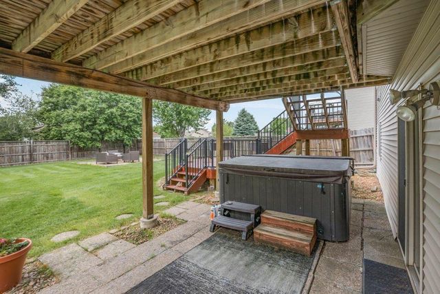2051 River Bend Trail, Mayer, MN 55360