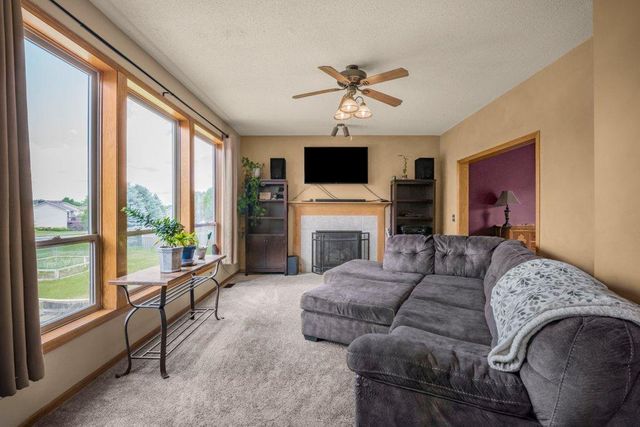 2051 River Bend Trail, Mayer, MN 55360