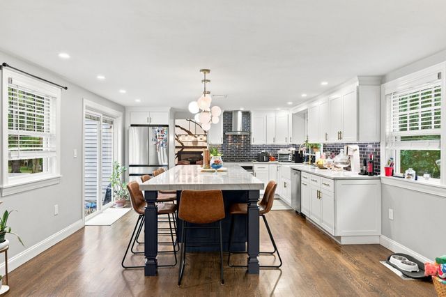 161 Summer St, Danvers, MA 01923