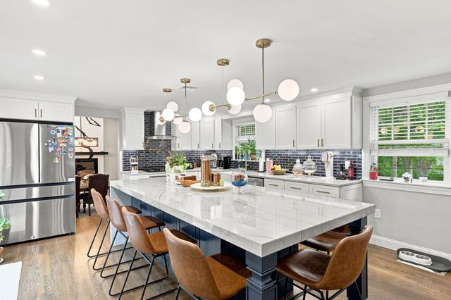 161 Summer St, Danvers, MA 01923