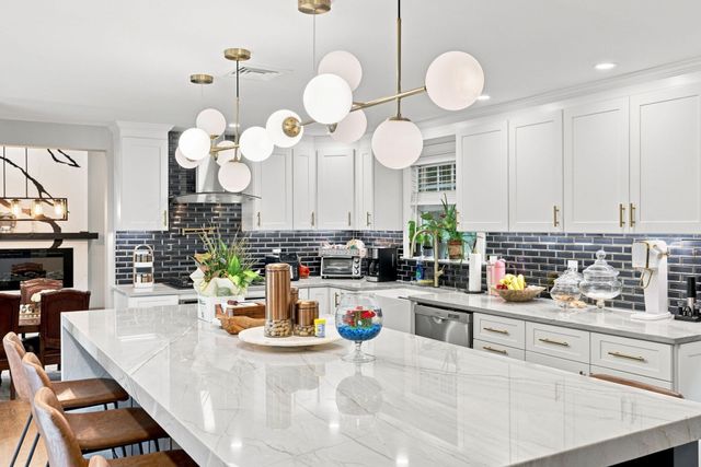 161 Summer St, Danvers, MA 01923