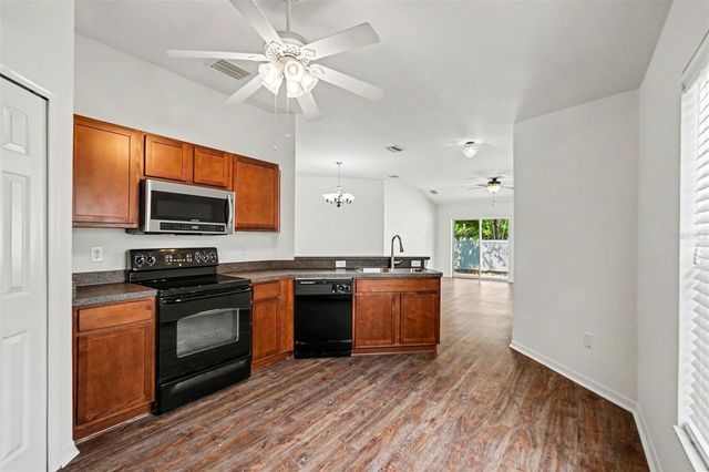 9096 SOUTHERN CHARM CIRCLE, Brooksville, FL 34613