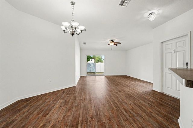 9096 SOUTHERN CHARM CIRCLE, Brooksville, FL 34613