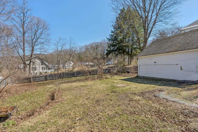 27 Seminary Hill Road, Lebanon, NH 03784