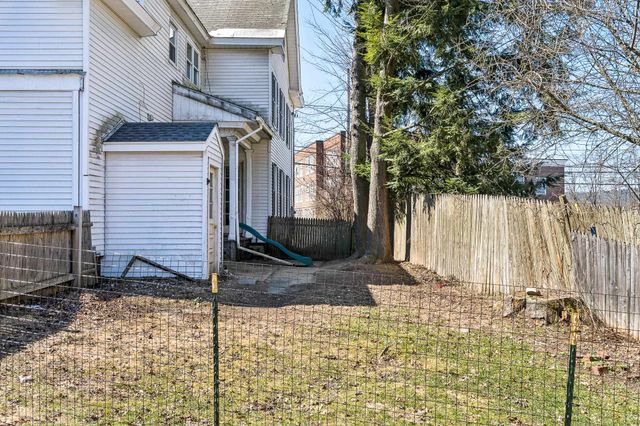 27 Seminary Hill Road, Lebanon, NH 03784