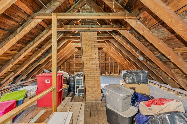 27 Seminary Hill Road, Lebanon, NH 03784