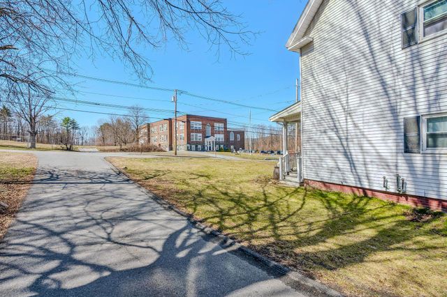 27 Seminary Hill Road, Lebanon, NH 03784