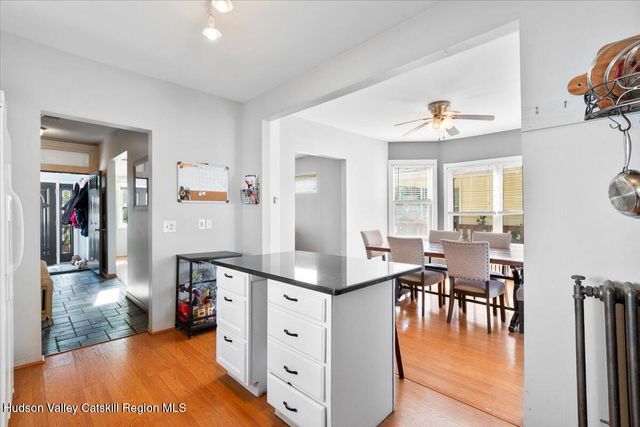 1309 2nd Street, North Greenbush, NY 12144