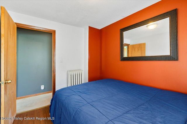 1309 2nd Street, North Greenbush, NY 12144