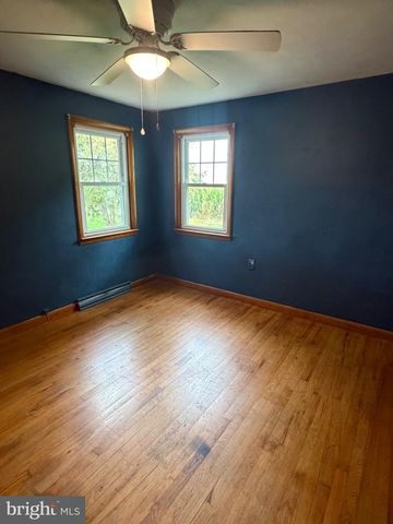 3770 BULL RD, Dover, PA 17315