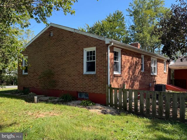 3770 BULL RD, Dover, PA 17315