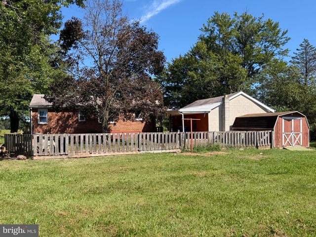 3770 BULL RD, Dover, PA 17315