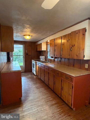 3770 BULL RD, Dover, PA 17315