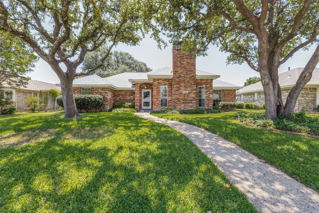 1500 Stonecrest Drive, Richardson, TX 75081