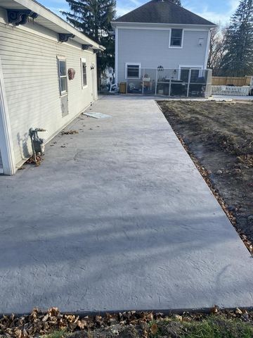 222 W Beloit STREET, Darien, WI 53114