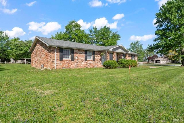 9967 N County Road 800 Road, Daleville, IN 47334