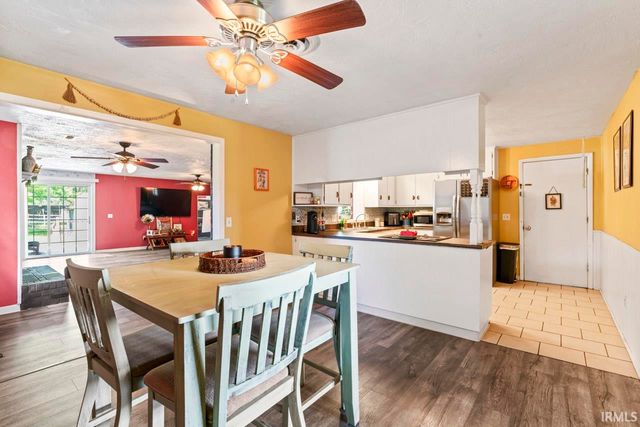 9967 N County Road 800 Road, Daleville, IN 47334