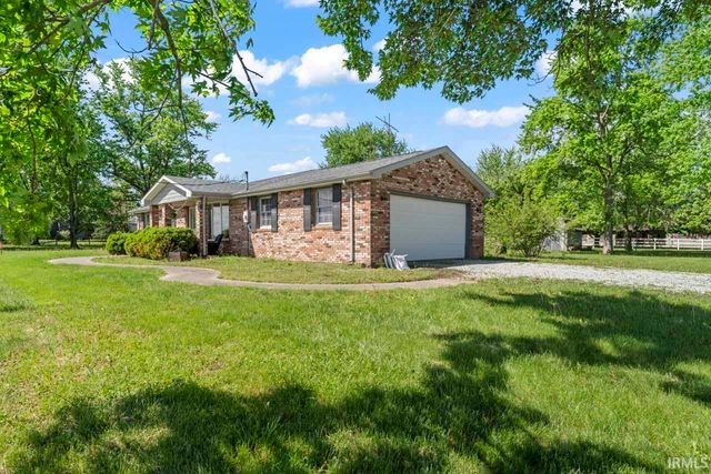 9967 N County Road 800 Road, Daleville, IN 47334
