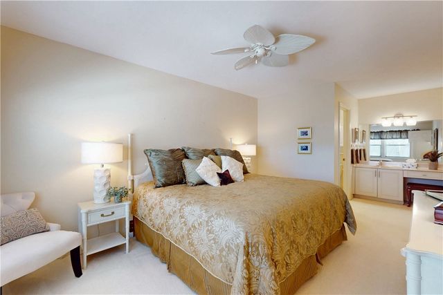 605 Timber Ridge Trail SW 102, Vero Beach, FL 32962