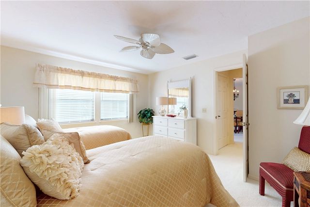 605 Timber Ridge Trail SW 102, Vero Beach, FL 32962