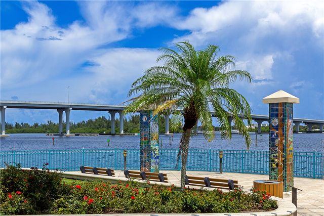 605 Timber Ridge Trail SW 102, Vero Beach, FL 32962