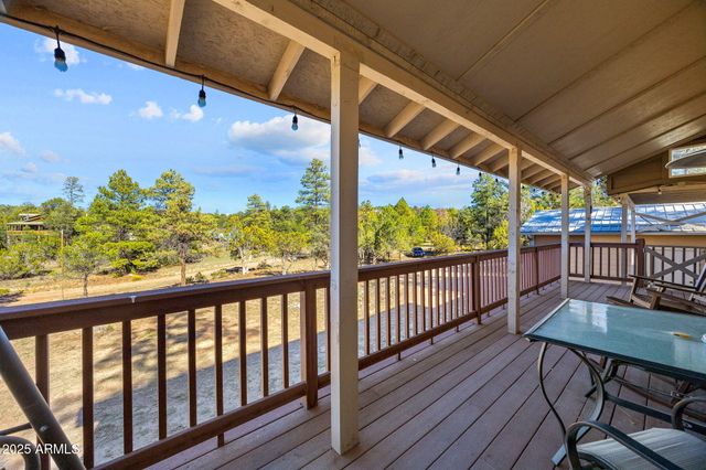3684 DIAMONDBACK Drive, Overgaard, AZ 85933