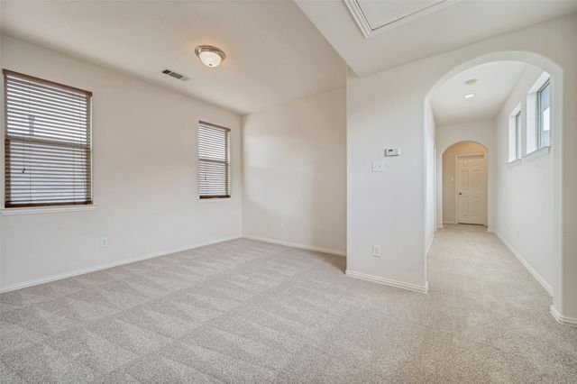 1304 Stone Mountain Parkway, Savannah, TX 76227