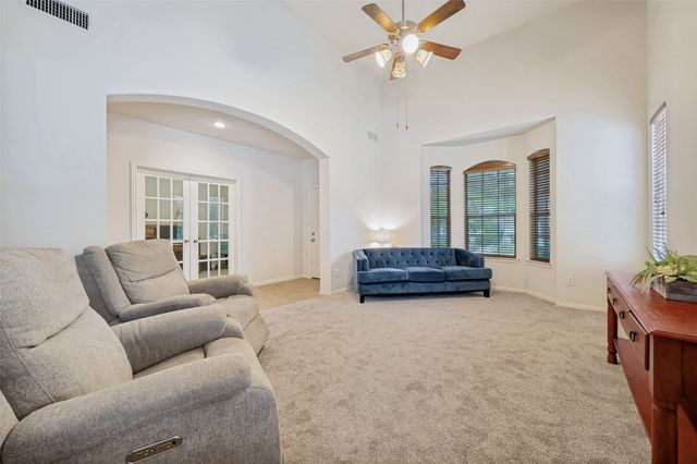 1304 Stone Mountain Parkway, Savannah, TX 76227