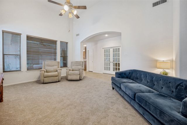 1304 Stone Mountain Parkway, Savannah, TX 76227