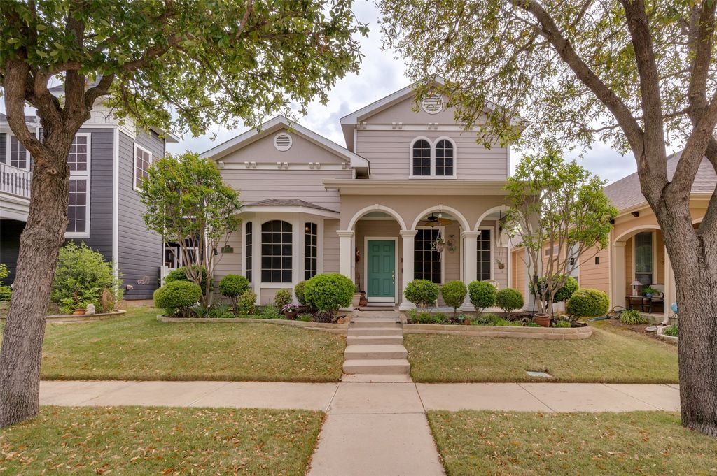 1304 Stone Mountain Parkway, Savannah, TX 76227