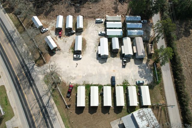 413 N Fm-356, Onalaska, TX 77360