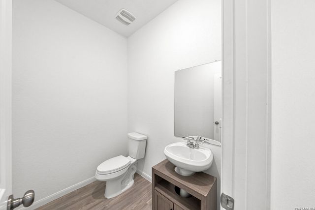 6910 Arid Way, San Antonio, TX 78252