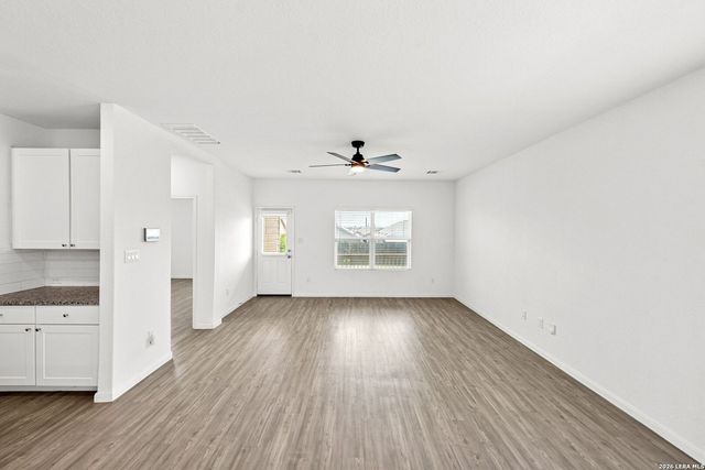 6910 Arid Way, San Antonio, TX 78252