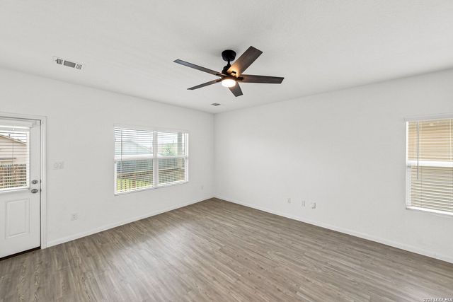 6910 Arid Way, San Antonio, TX 78252