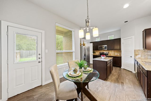 7106 Faith Way Unit 102, San Antonio, TX 78240