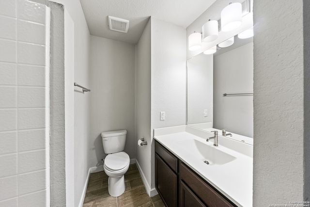 7106 Faith Way Unit 102, San Antonio, TX 78240