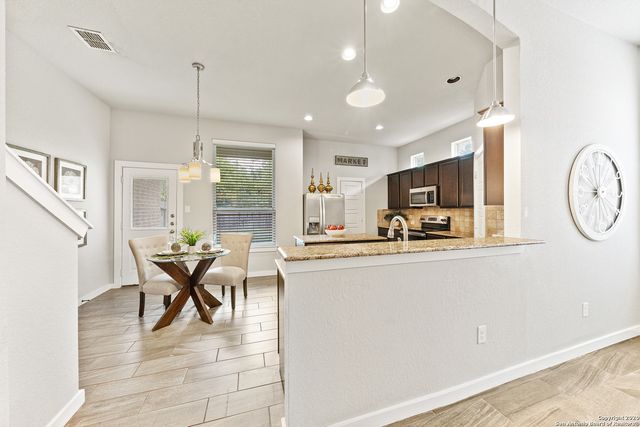 7106 Faith Way Unit 102, San Antonio, TX 78240