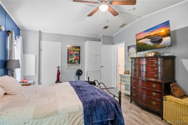 11065 W Townsend Lane, Homosassa, FL 34448