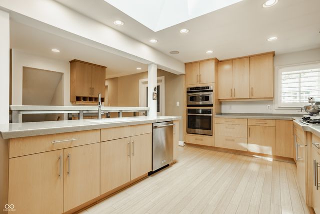 6845 N Delaware Street, Indianapolis, IN 46220