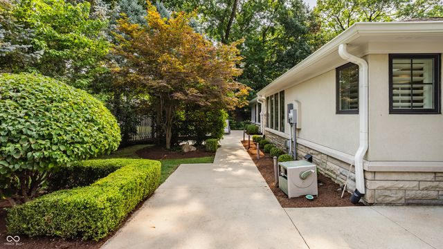 6845 N Delaware Street, Indianapolis, IN 46220