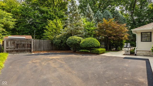 6845 N Delaware Street, Indianapolis, IN 46220