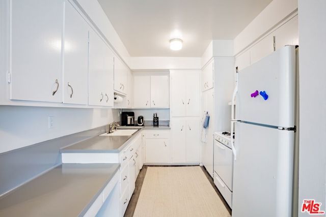 1449 Butler Avenue unit 4, Los Angeles, CA 90025